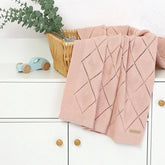 Couverture bébé rose vintage motif cœur en coton doux certifié OEKO-TEX